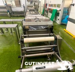 1  -  Máquina termoformadora