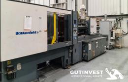 1  -  Máquina inyectora de plástico - 270Tn