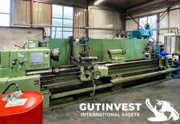 1  -  Torno con visualizador para metal - 4 metros