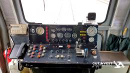 1  -  Railway track tamping machine