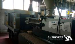 10  -  Injection Moulding Machine - 140Tn