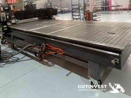 1  -  Fresadora cnc para carpintería, rotulación, resinas, plásti