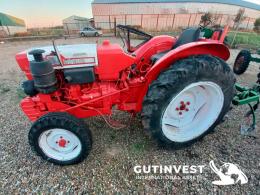 2  -  Agricultural tractor
