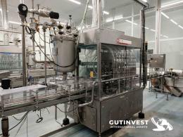 18  -  Bottle filling machine