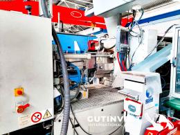 6  -  Inyectora de plástico con robot - 270Tn