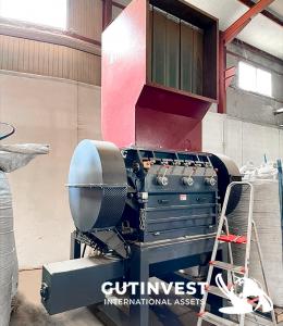 27  -  Plastic Shredder Mill machine