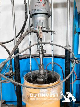 4  -  Extruder machine for glass