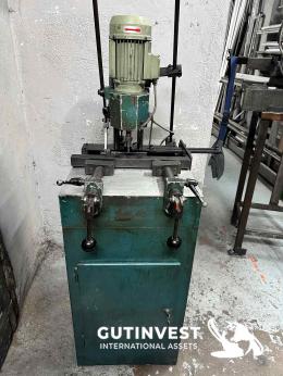 29  -  Metal Milling Machine