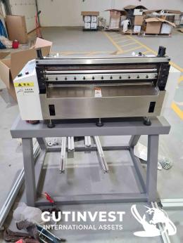 13  -  máquina trituradora 