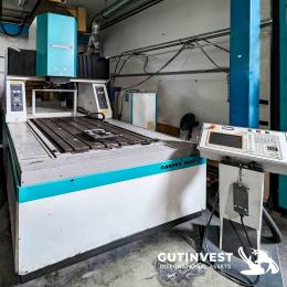 1  -  Máquina de electroerosión de pórtico - EDM