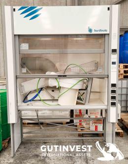 38  -  Fume cupboard