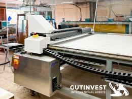 1  -  Maquina de Resina para vidrio plano 