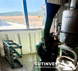 2  -  Plastic shredder granulator