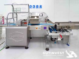 1  -  Flowpack Sealing machine