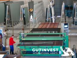 1  -  Mesa de corte de vidrio laminado + mesa de carga