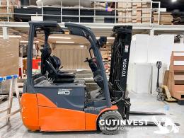 3  -  Carretilla elevadora eléctrica - 2Tn