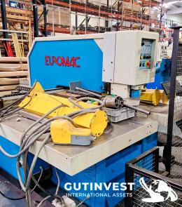 1  -  Punzonadora cnc