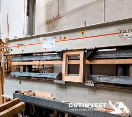 4  -  Frame Glamping press