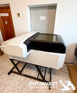 1  -  UV LED Flatbed Printer - 6 Colors