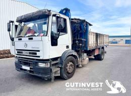 4  -  Truck with crane