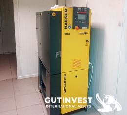 1  -  Air compressor with dryer