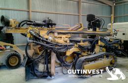 1  -  Perforadora  sobre orugas