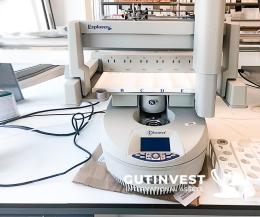 75  -  Microwave Synthesizer for laboratory