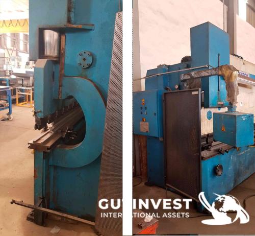 Sheet Metal Press Brake - 200Tn