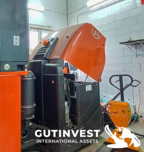 Electric Side Loader Forklift - 10 meters