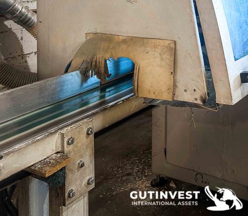 Wood cutting sawing machine