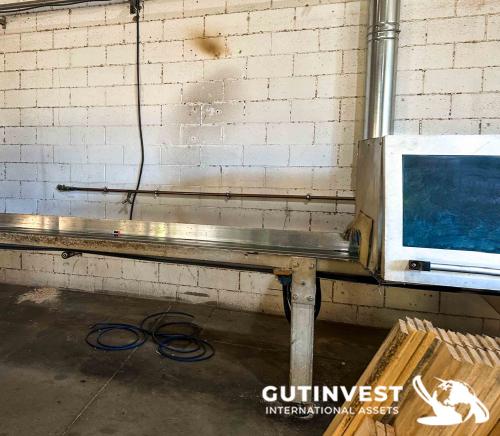 Wood cutting sawing machine