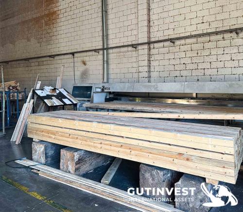 Wood cutting sawing machine