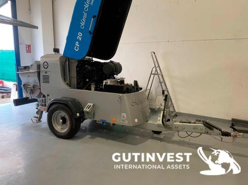 Bomba de hormigón con remolque