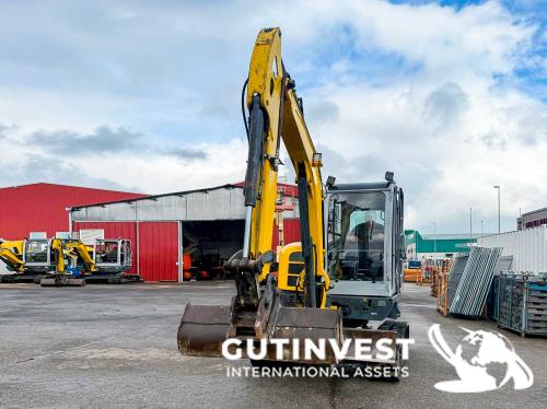 Mini crawler excavator