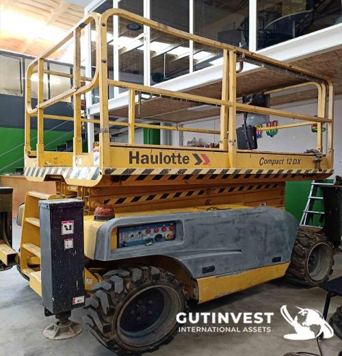 Plataforma articulada de tijera