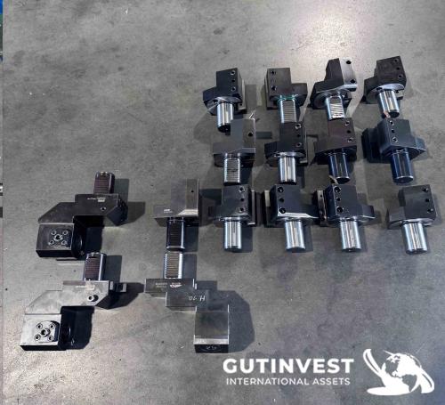 Torno CNC con alimentador de barras