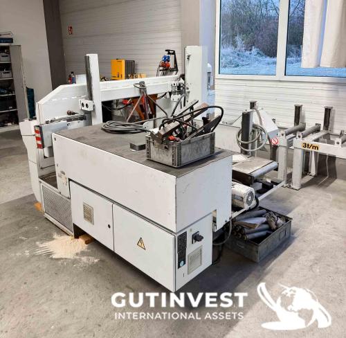 Automatic horizontal band saw