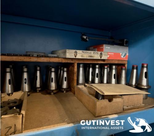 Mandrinadora de bancada fija con mesa rotativa