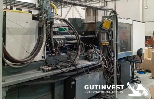 Máquina inyectora de plástico - 270Tn