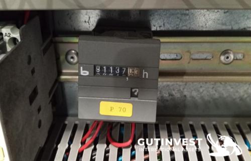 Máquina inyectora de plástico - 270Tn