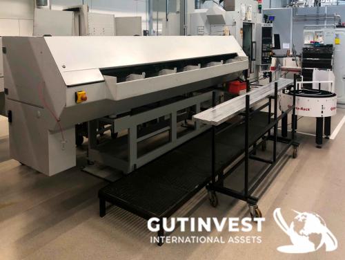 CNC Vertical Machining Center - 5 Axes