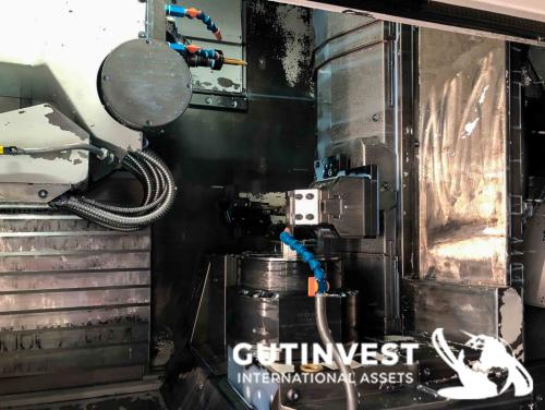 CNC Vertical Machining Center - 5 Axes