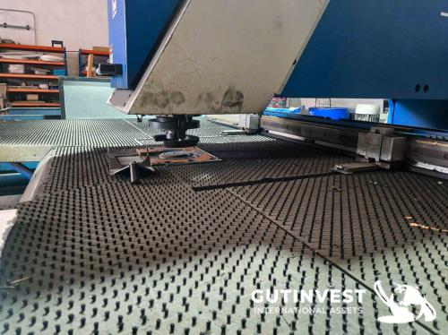 Punzonadora CNC para metal