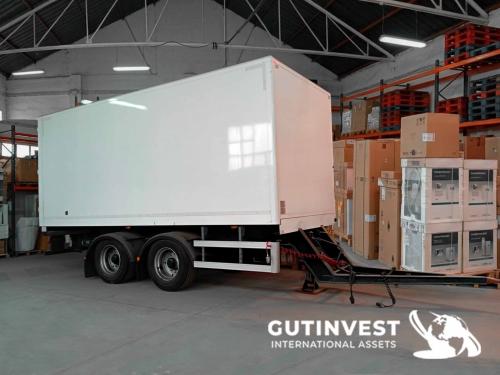 Remolque caja cerrada - 2 ejes