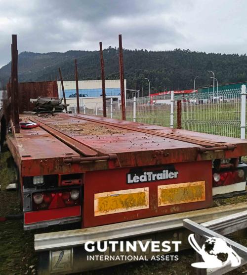 Semirremolque plataforma de 3 ejes