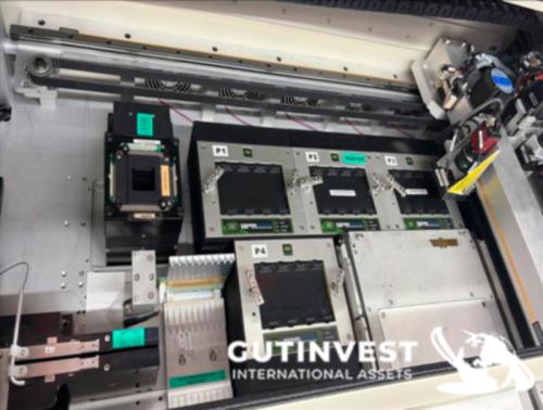 Línea de programación y marcaje de componentes electrónicos