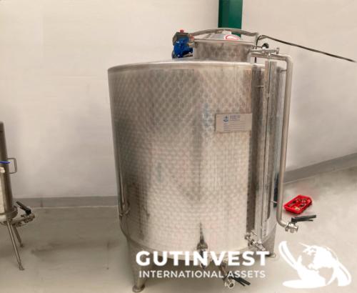 Fábrica completa de elaboración de cerveza artesanal