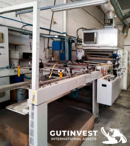 Maquina laminadora de papel y cartón