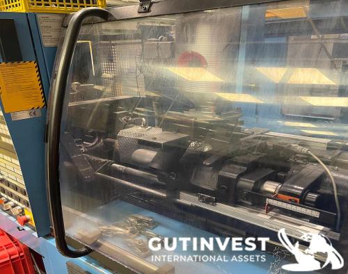 Plastic Injection Molding Machine - 80 Ton