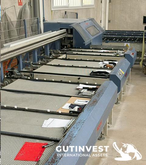 Linea de corte y mecanizado para perfiles de PVC